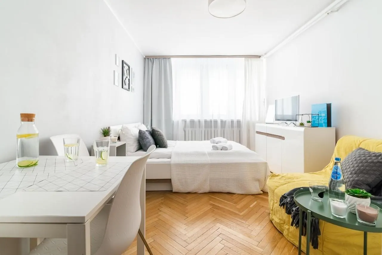 ורשה Rent Like Home - Bagno 3 0*,  פולין